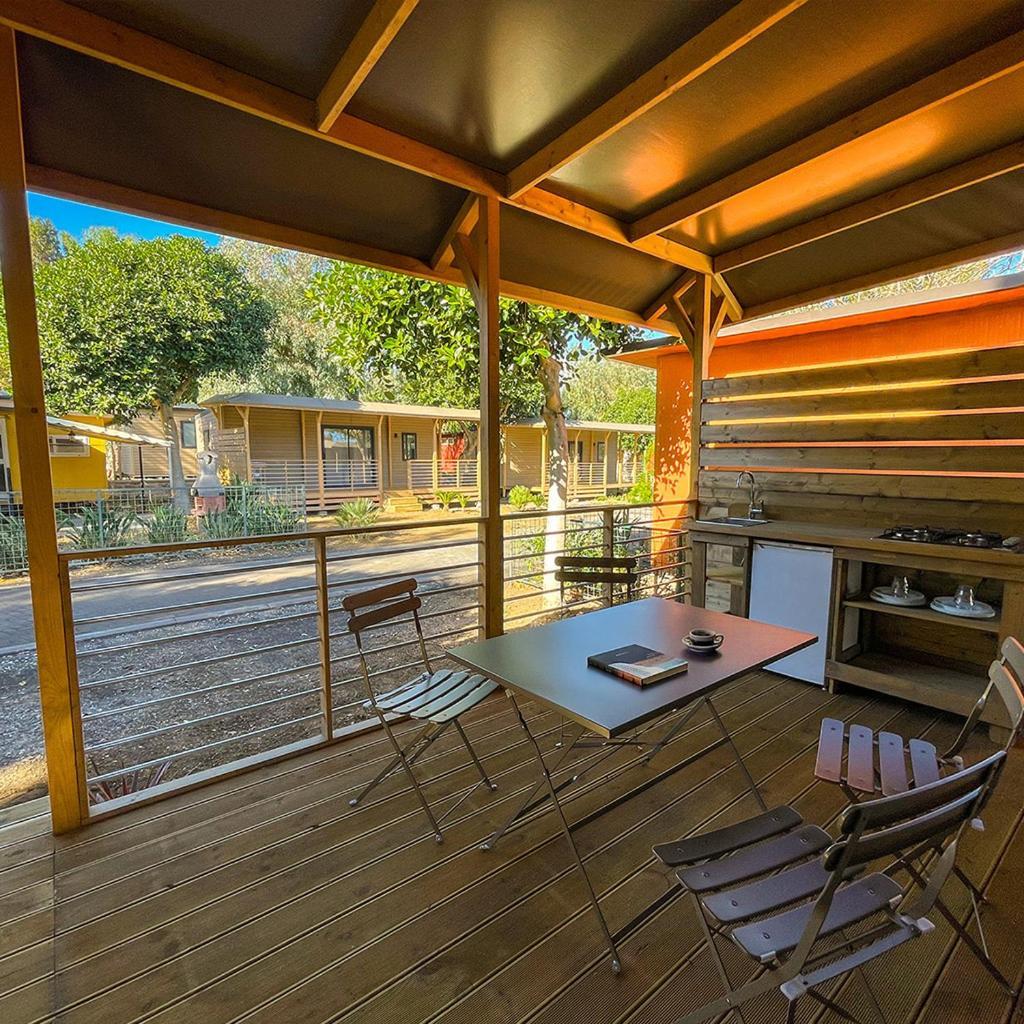 Il Pampaleone Glamping And Resort Acireale Kültér fotó