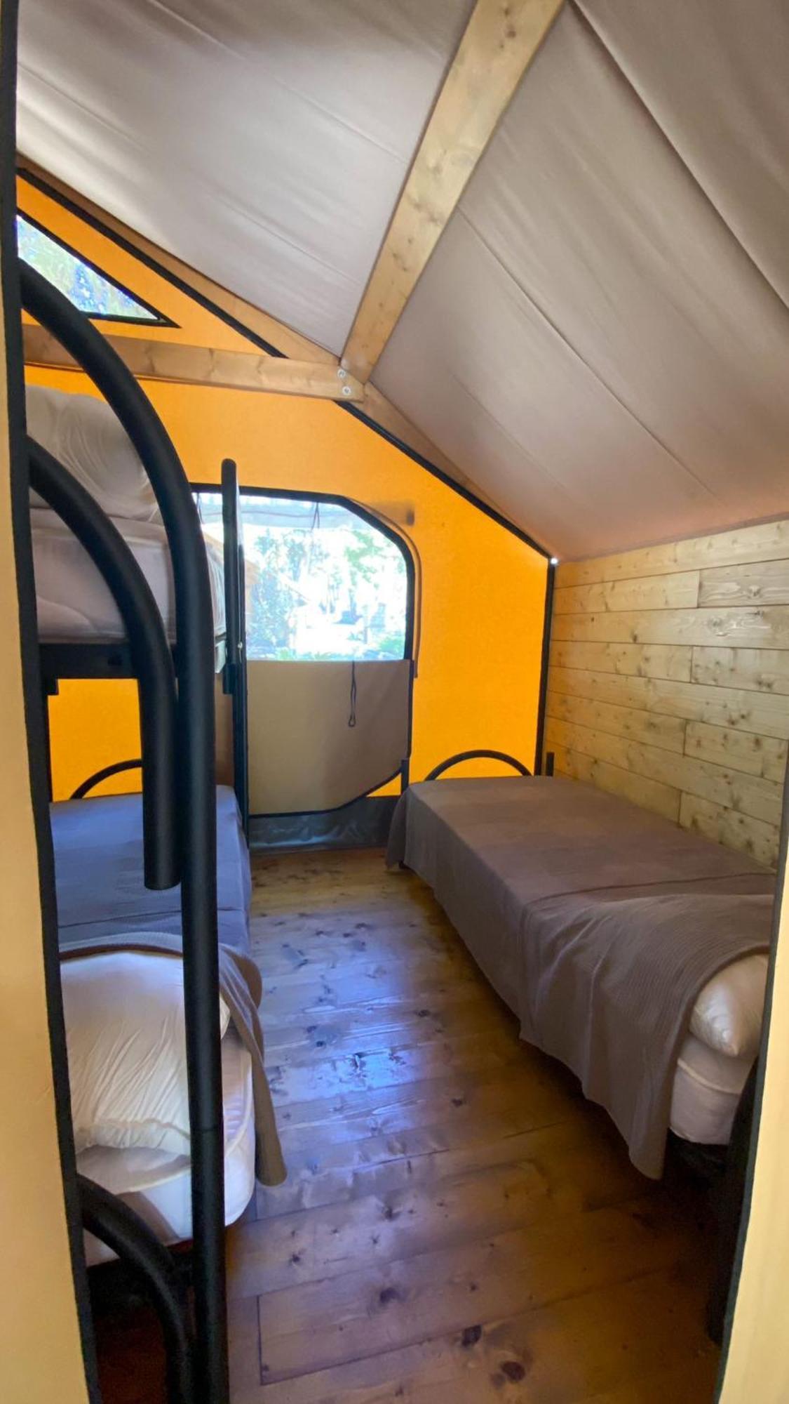 Il Pampaleone Glamping And Resort Acireale Szoba fotó