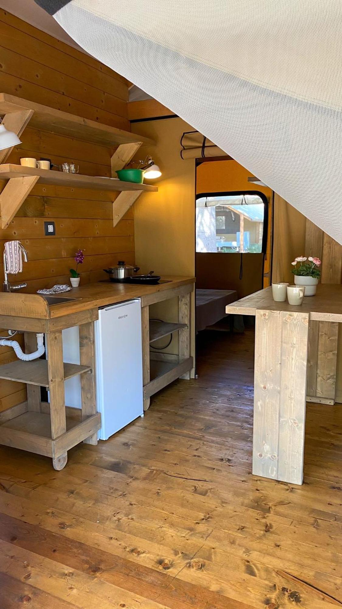 Il Pampaleone Glamping And Resort Acireale Szoba fotó
